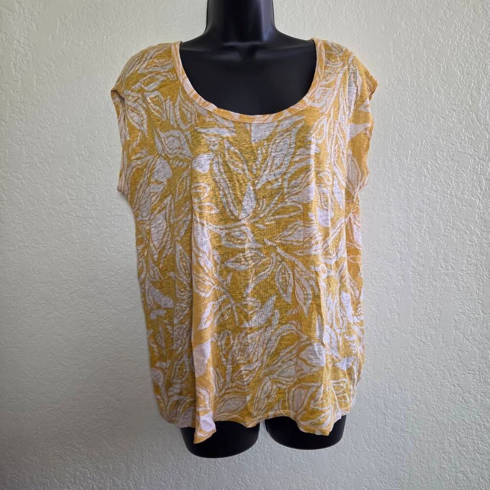 C&C California Floral Linen Top